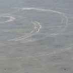 VEHICLE CURVES ON ICE 01